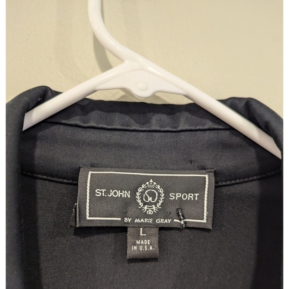 St. John Sport Black and Gold Embroidered Full Zip Jacket Size Large - Picture 2 of 6